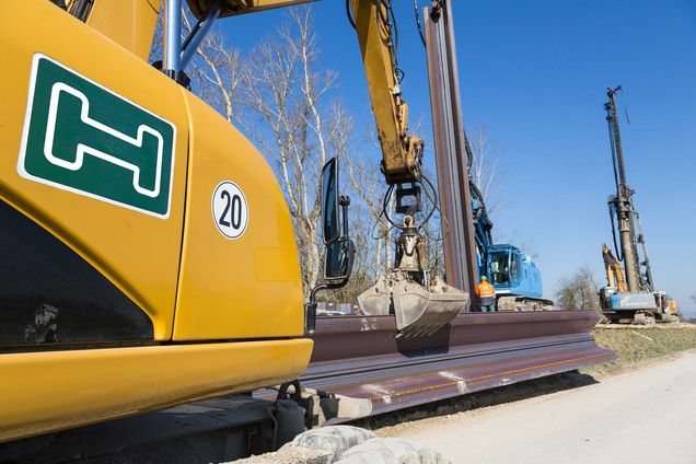 Slide Ende 2020 wurde die Reinhold Meister Wasserbau GmbH in Hagn Umwelttechnik GmbH umbenannt.