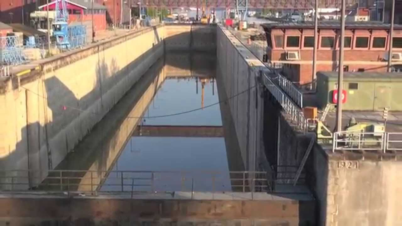 Schleusensanierung Slide