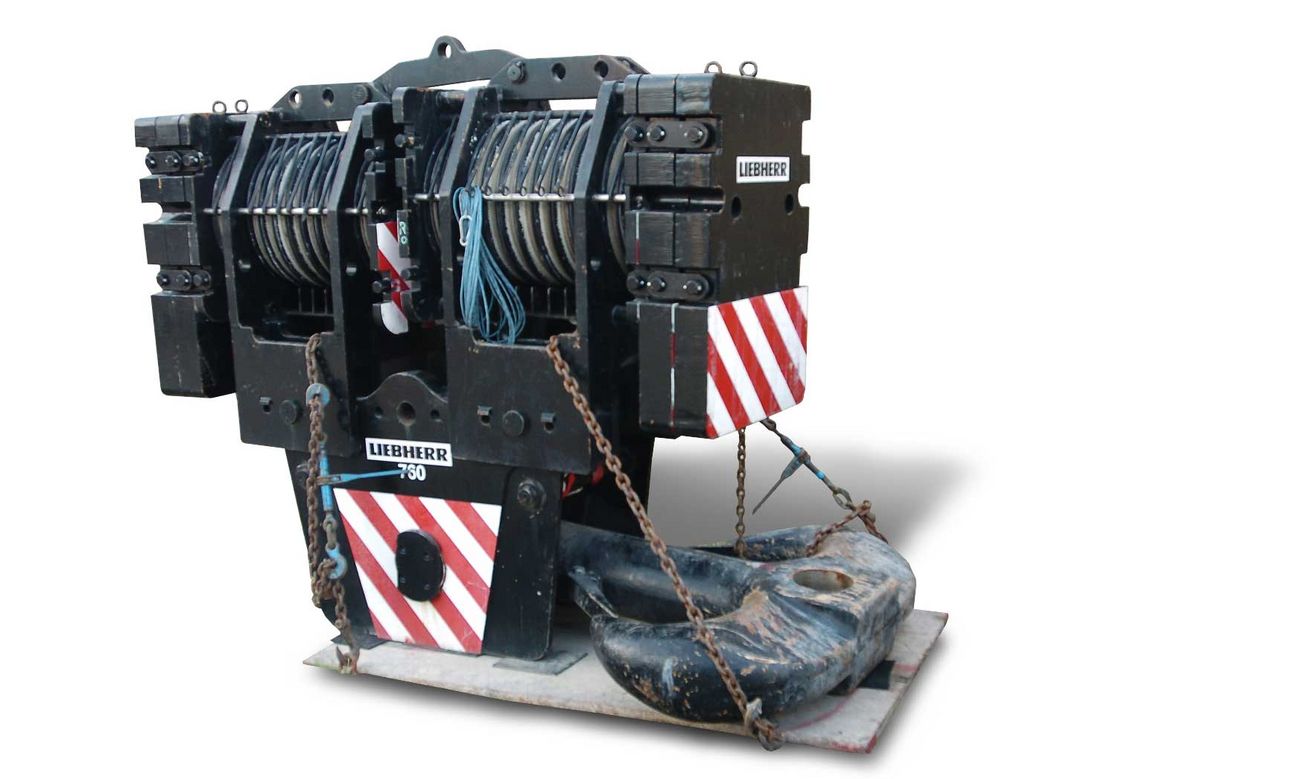 Kranhaken auf weißem Hintergrund