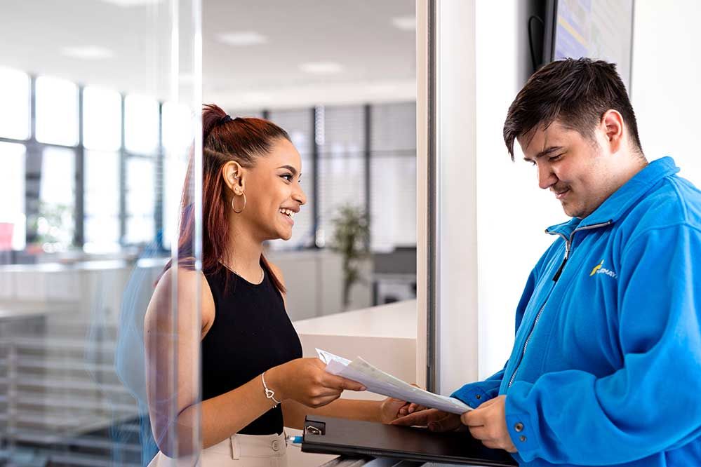 Lehrlinge für den Beruft Kraftfahrer tauschen sich aus