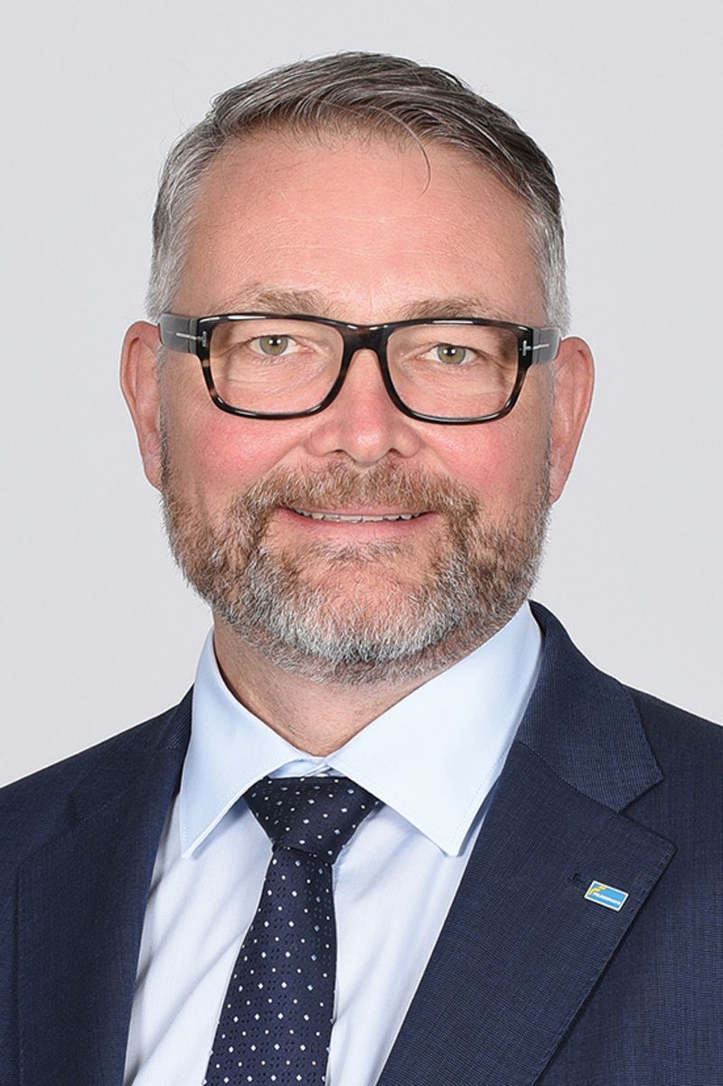 gesch-ftsf-hrung-holding-transport-u-hebetechnik-bau-felbermayr