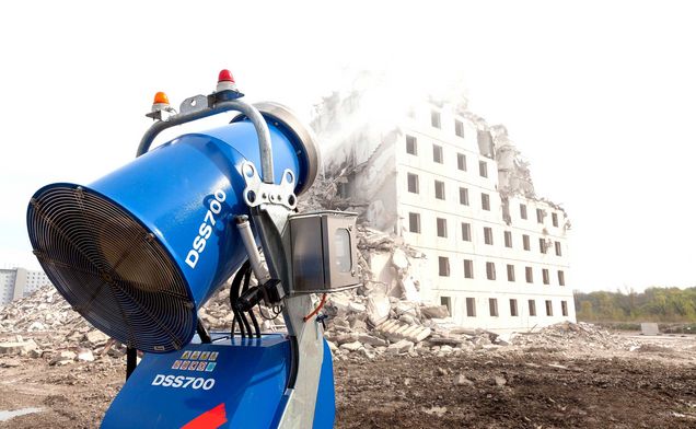 Slide Abbruch eines alten Voest-Gebäudes