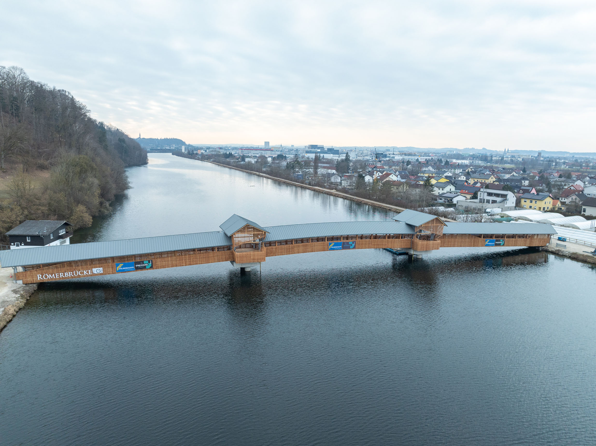 Landschafts- und Bauexpertise bei Errichtung der neuen Römerbrücke in Wels Slider